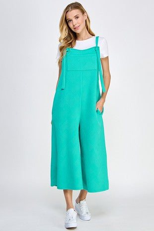 TEXTURED CROPPED OVERALL PANTS