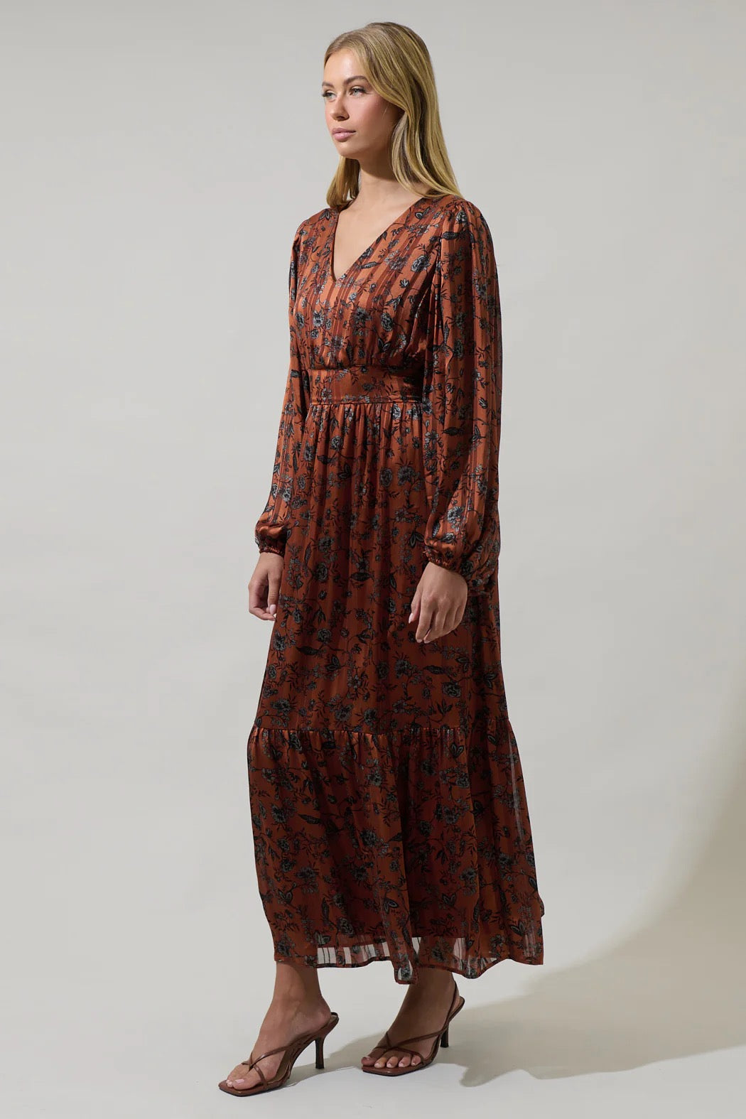 Leoben Floral Kent Long Sleeve Maxi Dress